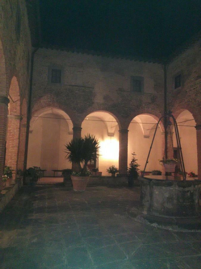 Santa Maria Della Pace Bed and Breakfast Montespertoli Exterior foto